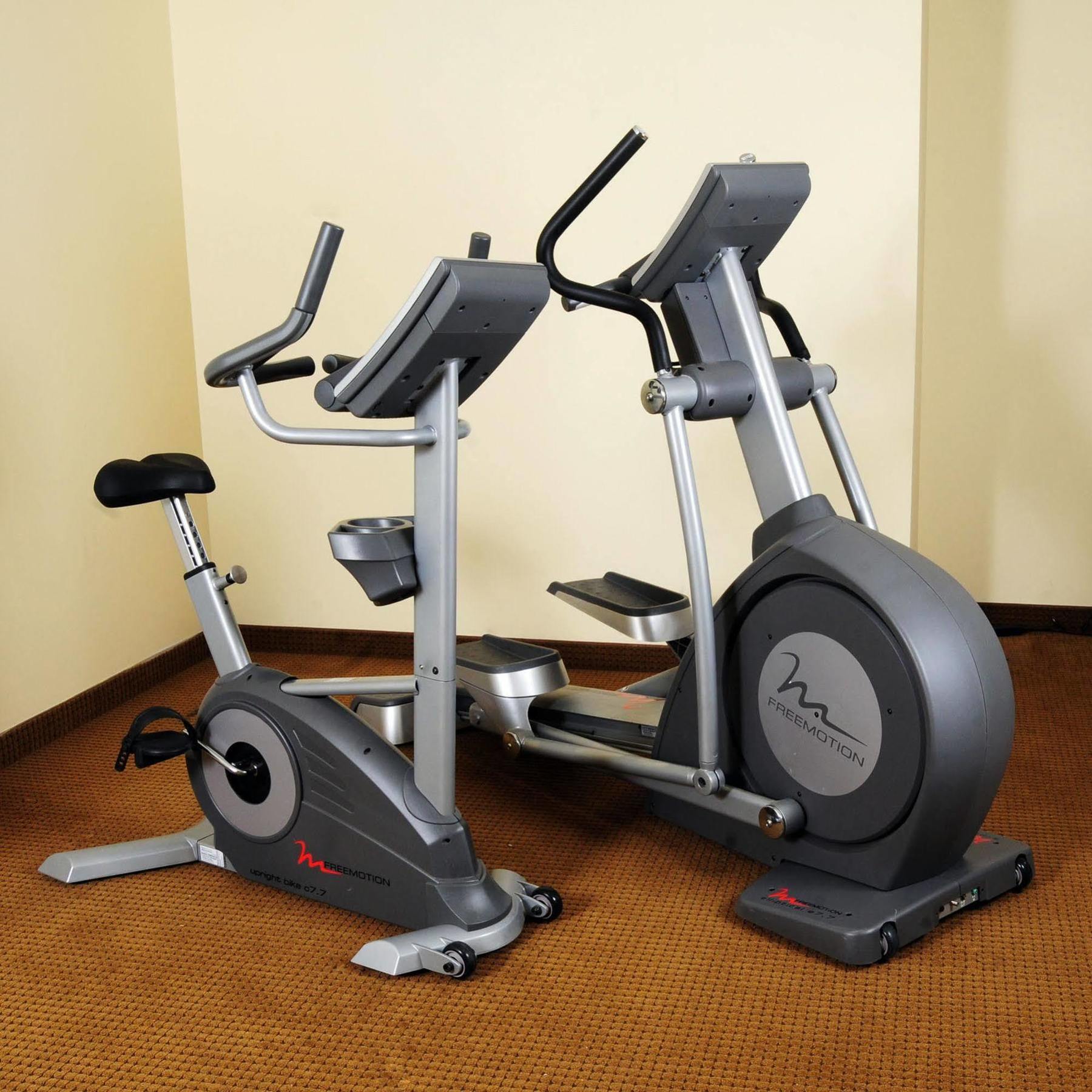 Tumbler Ridge Trend Mountain Hotel & Conference Centre מראה חיצוני תמונה